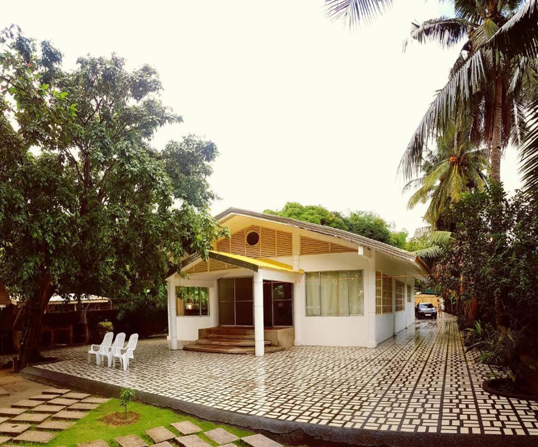 White House, Batangas Villa Lian Eksteriør billede