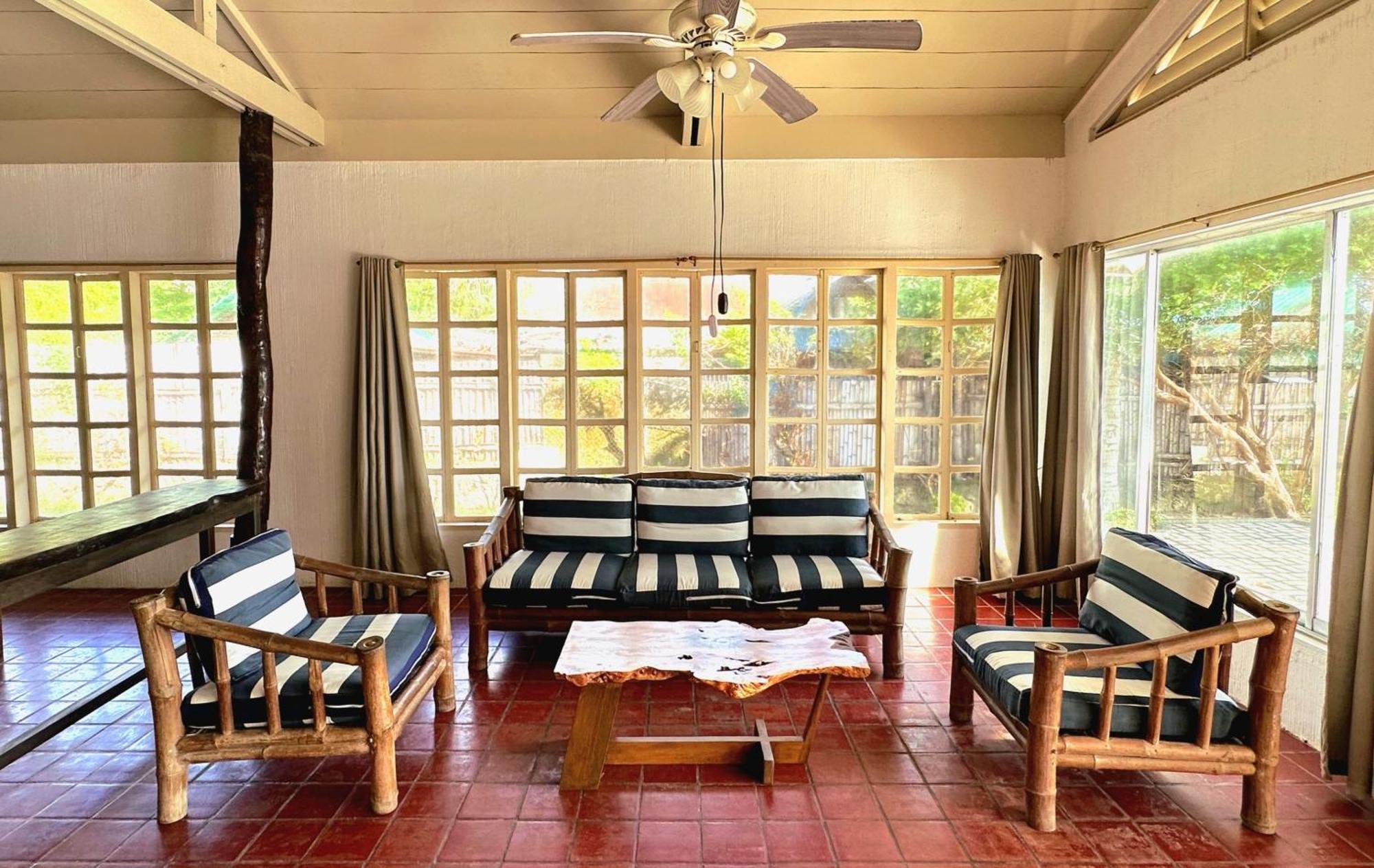 White House, Batangas Villa Lian Eksteriør billede